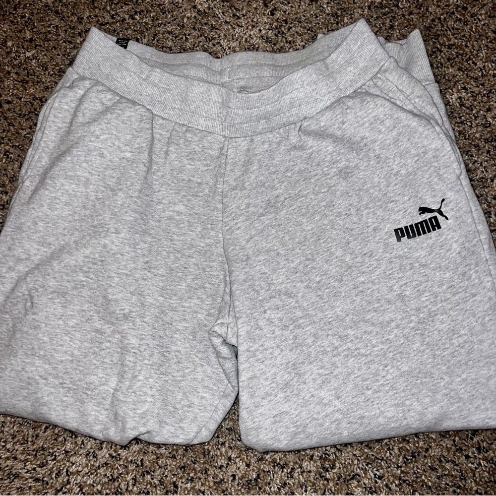 Women’s Puma Jogger Sweatpants